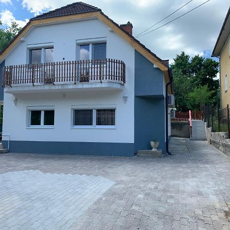Borsi Apartman Балатональмаді Екстер'єр фото